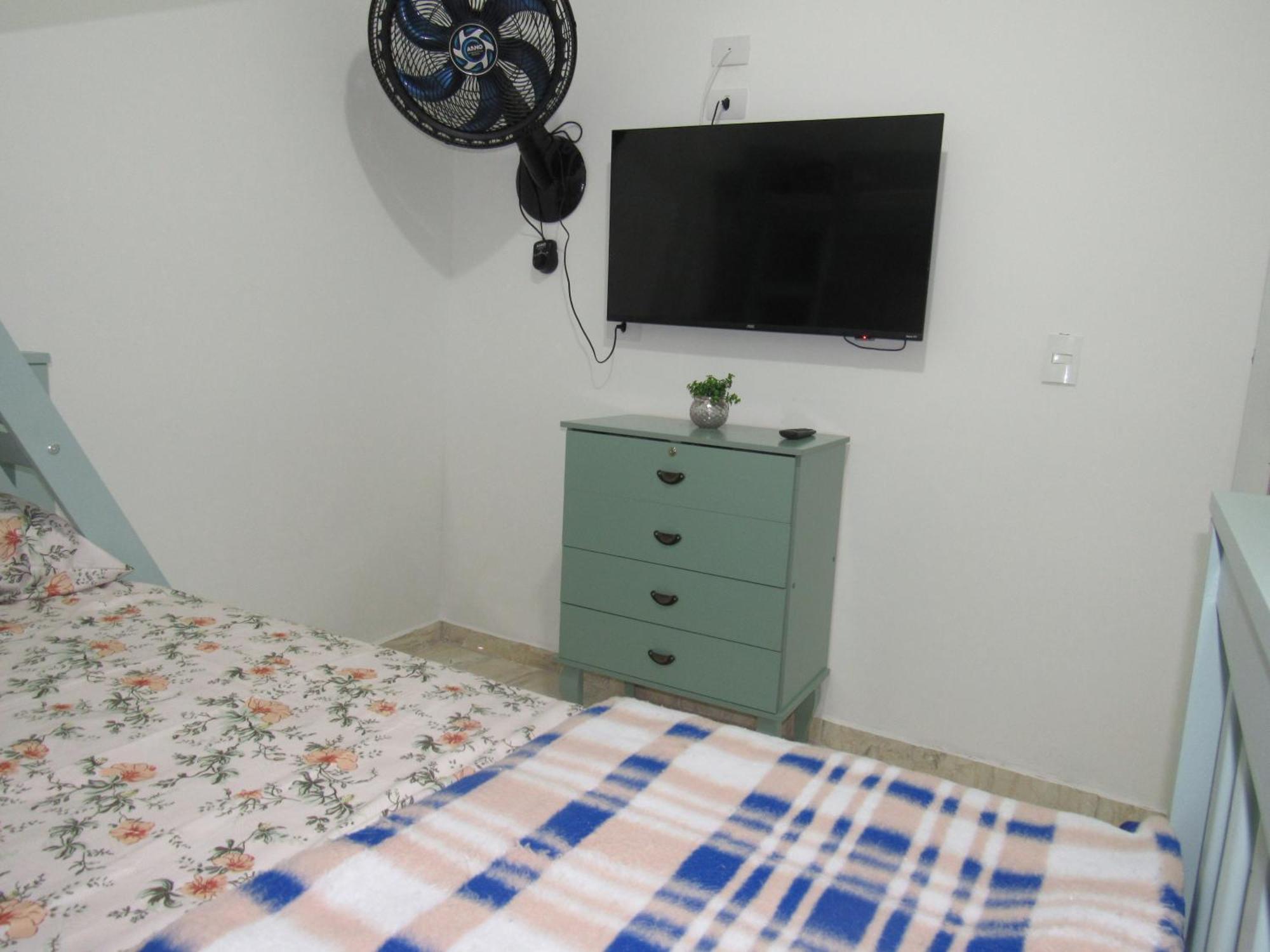 Vitoria Hostel Гуарульюс Экстерьер фото