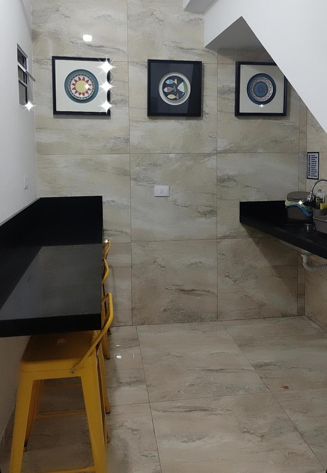 Vitoria Hostel Гуарульюс Экстерьер фото
