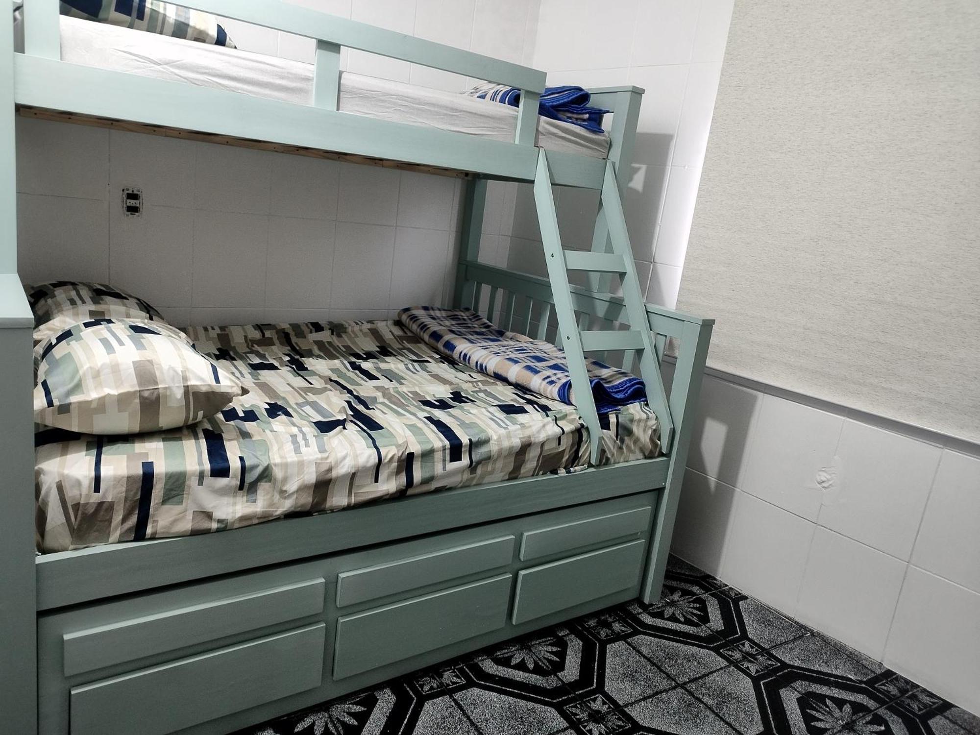 Vitoria Hostel Гуарульюс Экстерьер фото